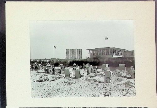 Döse Foto montiert auf Karton Strandhaus