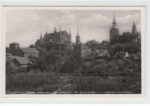 Frauenburg / Frombork - Kreis Braunsberg / Braniewo. Dom Dom mit Glockenturm und Kopernikus-Denkmal ungelaufen Top Erhaltung.
