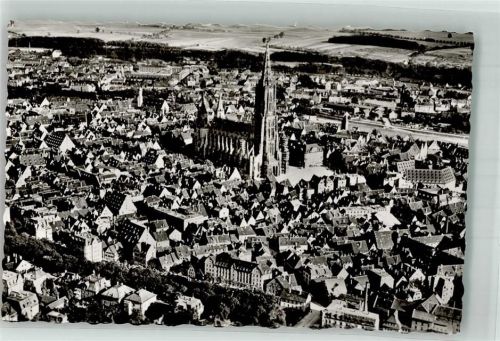 Ulm Fliegeraufnahme der Stadt mit Münster Unserer Lieben Frau