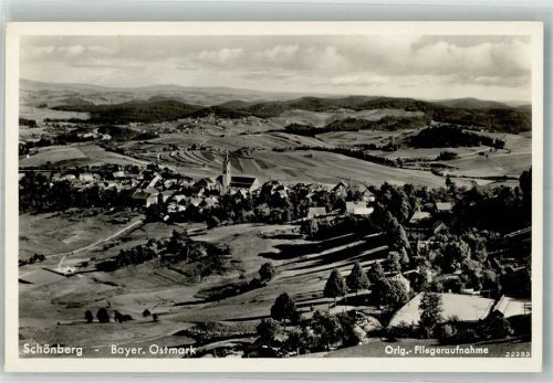Schönberg 1938 Fliegeraufnahme des Ortes mit Pfarrkirche St. Margaretha
