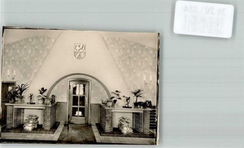 Hachen Sportheim Saaleingang Foto Original aus Archiv eines Ansichtskartenverlags Ort handschriftlich