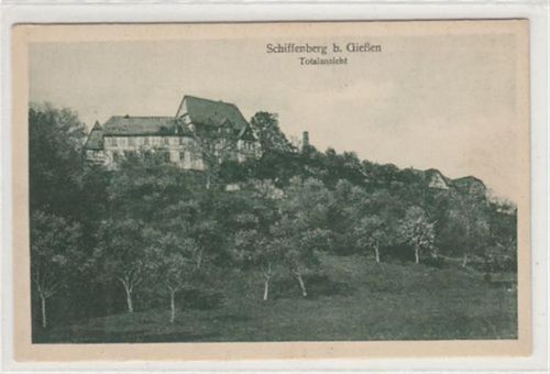 Schiffenberg bei Gießen. Totalansicht. ungelaufen handschriftliches Datum von 1928. Gute Erhaltung.