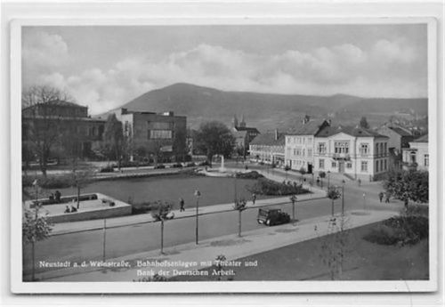 Neustadt Neustadt. Bahnhofsanlagen Theater Bank gelaufen. Gute Erhaltung.