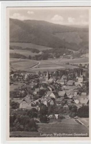 Wenholthausen im Sauerland. Teilansicht mit Kirche ungelaufen Sehr gut erhalten.