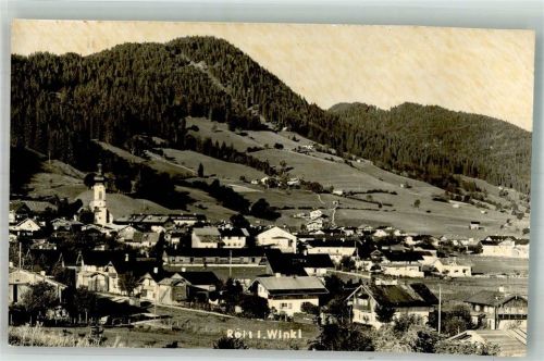 Reit im Winkl Panorama des Ortes mit Pfarrkirche St. Pankratius