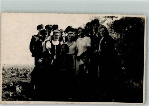 Moitzfeld Mann Frau Gruppenfoto Ort handschriftlich