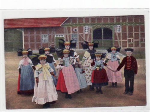 Volkstrachen aus Schaumburg-Lippe und Umgegend. Kinder beim Ringel-Reihen ungelaufen Gute Erhaltung.