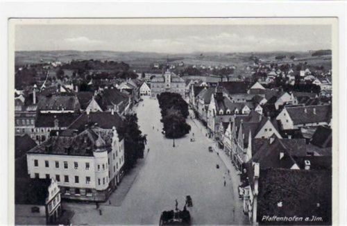 Pfaffenhofen a.d. Ilm mit Blick auf den Stadtplatz gelaufen von 1938. Leicht bügig, sonst gut erhalten