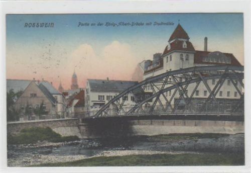 Roßwein Roßwein mit Partie a.d. König - Albert - Brücke u. Stadtmühle gelaufen von 1918. Leichter Bug auf der linken Seite in der Mitte, Ecken mit Albumabdrücken, leichte Stempelspuren, sonst gut erhalten.