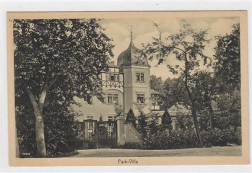 Kreischa Bad Kreischa. Sanatorium San.-Rat Dr. med. Krapf. Park-Villa ungelaufen Leichter Bug an der rechten oberen Ecke , sonst gut erhalten
