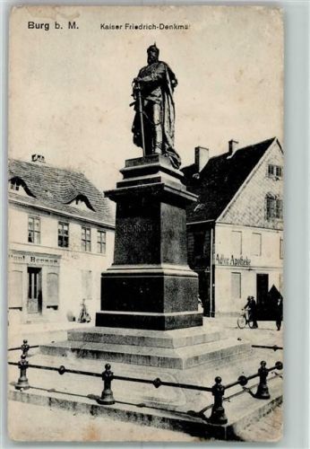 Burg Kaiser Friedrich Denkmal Fahrradfahrer
