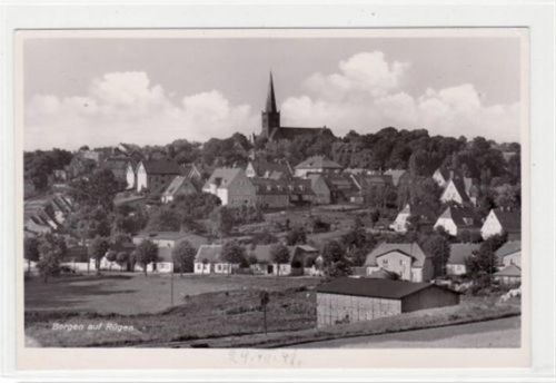 Bergen Bergen auf Rügen mit Teilansicht und Kirche am Berg ungelaufen Top Erhaltung.