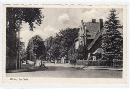 Wietze, Krs. Celle. Straßenpartie ungelaufen Top Erhaltung.