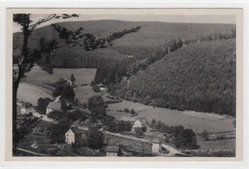 Eschental bei Brilon-Wald gelaufen, mit Marke und Stempel, Datum nicht lesbar. Leichter Stempeldurchdruck, kleiner Knick oben rechts und unten links, sonst gut erhalten