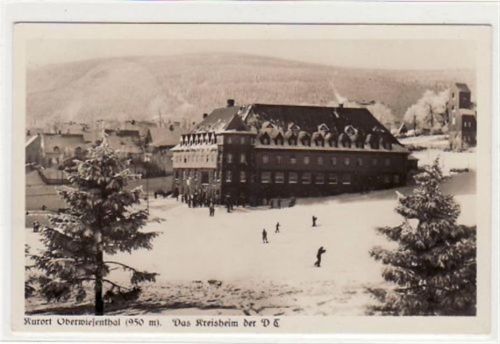 Oberwiesenthal Oberwiesenthal mit Kreisheim des D. T. im Winter gelaufen von 1936. Gute Erhaltung.