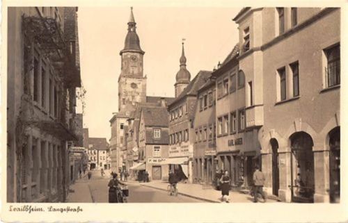 Crailsheim Crailsheim. ein Blick in die Langestraße und auf die Kirche gelaufen. Gute Erhaltung.