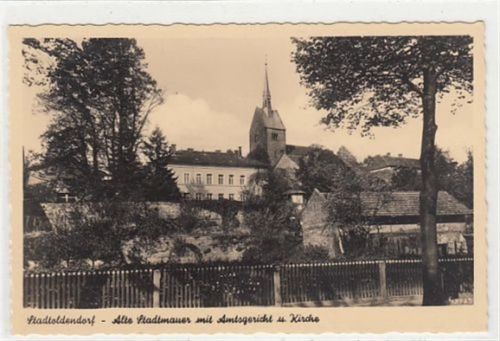 Stadtoldendorf. alte Stadtmauer mit Amtsgericht und Kirche ungelaufen Top Erhaltung.