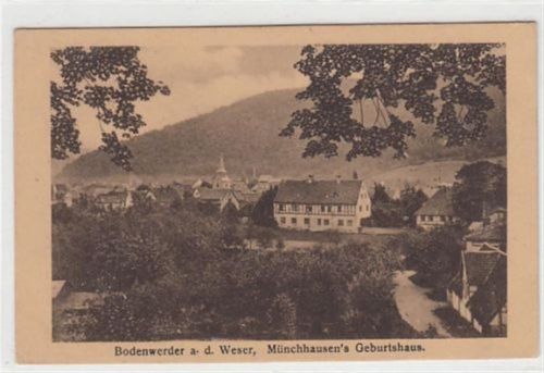 Bodenwerder Bodenwerder an der Weser. Münchhausens Geburtshaus und Umgebung gelaufen, 1925. Gute Erhaltung.