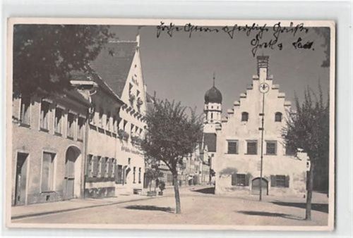 Schongau. Blick auf den Kirchturm gelaufen. Gute Erhaltung.