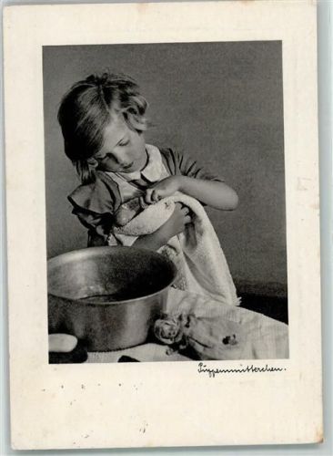 1935 Puppenmutter