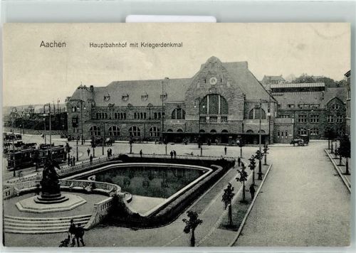 Aachen Kriegerdenkmal Hauptbahnhof Straßenbahn Kutsche