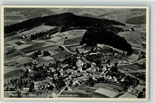 94481 W8351 Haus i Wald - Fliegeraufnahme