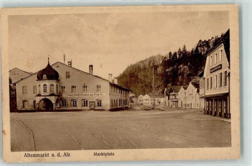 83352 W8226 Altenmarkt a d Alz Gebrauchsspuren Marktplatz Johan Dietls Gasthaus zur Post