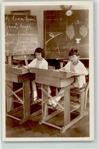 Prinz Heinrich und Prinzessin Irmgard in der Schule Adel Bayern