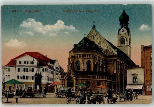 Rosenheim Stadtpfarrkirche Postgebäude Marktszene
