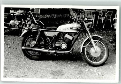 Yamaha auf Foto