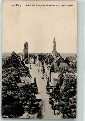Straubing Stadtplatz Stadtturm Kirche St.Jakob Passauer Tor