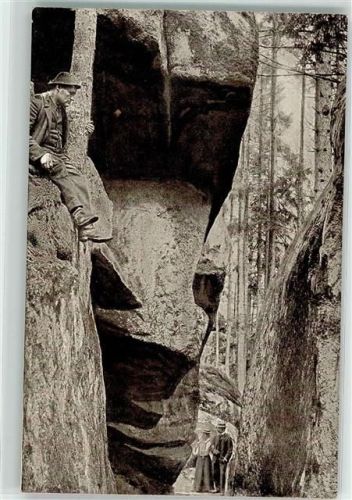 Luisenburg die Lauschergrotte und der Verlobungsplatz mit der grünen Wand