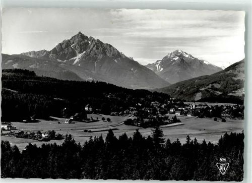 Igls mit Serles und Habicht