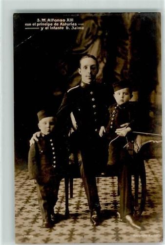 König Alfonso XIII mit Prinz Alfonso Pio und Prinz Jaime