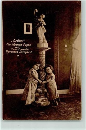Anita Die lebende Puppe mit ihrer Freundin Baroness Irmgard