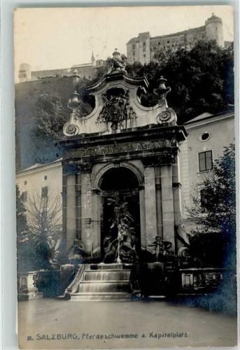 Salzburg 1911 Pferdeschwemme am Kapitelplatz