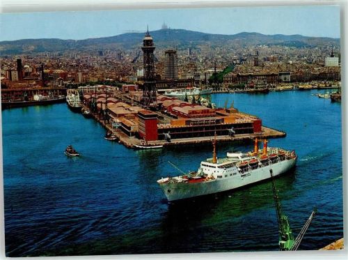 Barcelona Puerto Estacion Maritima Schiff