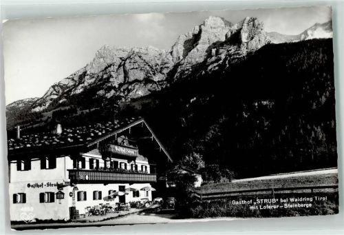 Waidring Gasthaus Strub mit Loferer Steinberge Auto