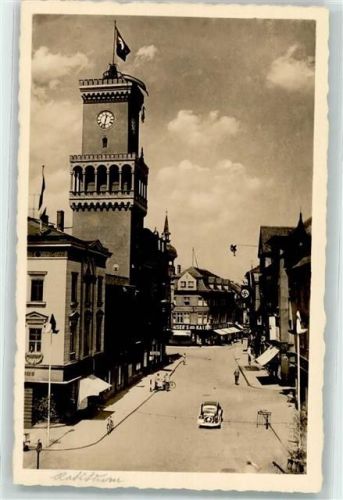 Sagan Zagan Foto AK WK II Fahne Der Rathausturm am Markt Auto Kaiser´s Geschäft