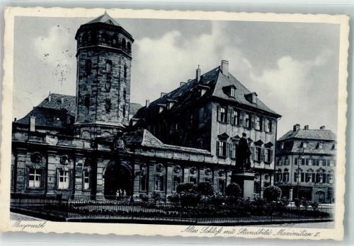 Bayreuth WK II Altes Schloß Maximilian II.-Standbild