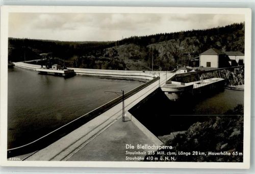 Isabellengrün Bleichlochsperre Sperrmauer
