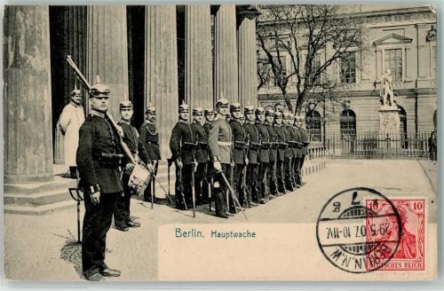 Berlin Mitte 1907 Hauptwache Soldaten Pickelhaube
