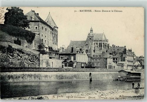 Mayenne 1911 Notre Dame et le Chateau