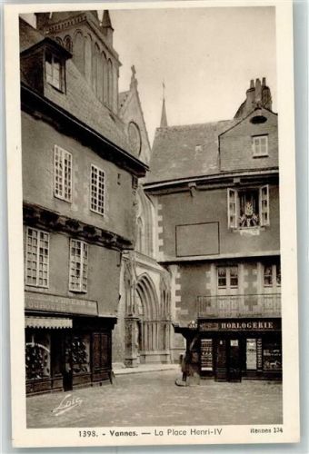Vannes la Place Henri IV