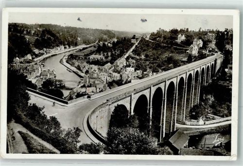 Dinan le Viaduc et vue de la Coulee de la Rance