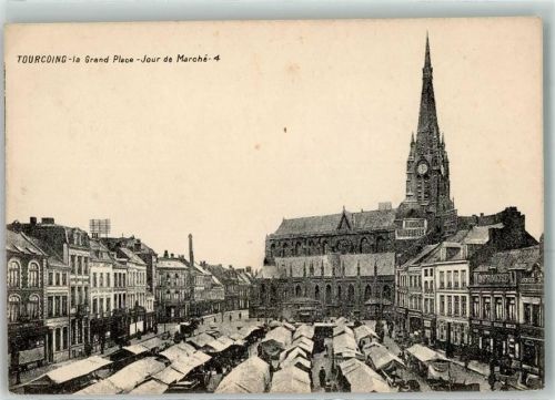 Tourcoing La Grande Place Jour de Marche Marktszene Kirche