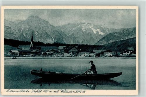 Seefeld Mittenwaldbahn Ruderboot mit Wetterstein