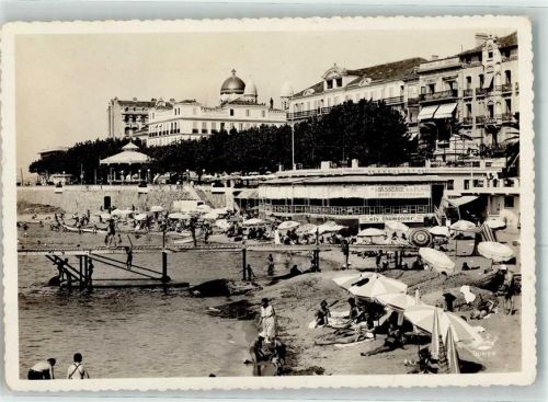 Saint-Raphael la Plage et les Hotels