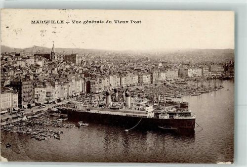 Marseille Blick auf den Hafen Dampfer Straßenbahn