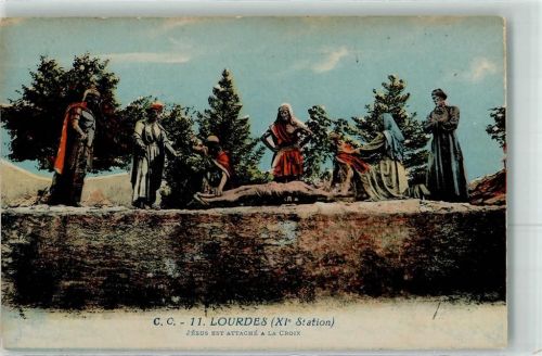 Lourdes Jesus estAttache a la Croix XI. Station